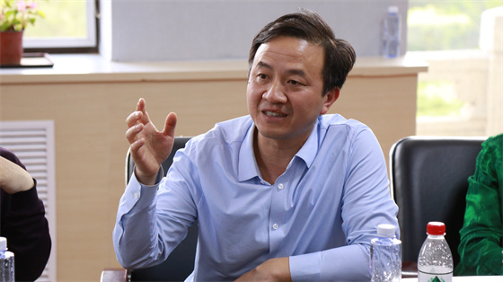 038dcfe35f5e3f3378d590382de93c14.jpg IMG_8135.jpg